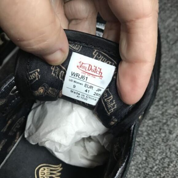 VON DUTCH Women Vanderdutch VELVET BLACK & GOLD SAINTS SNEAKER WOMEN US 9 NEW - Picture 8 of 9